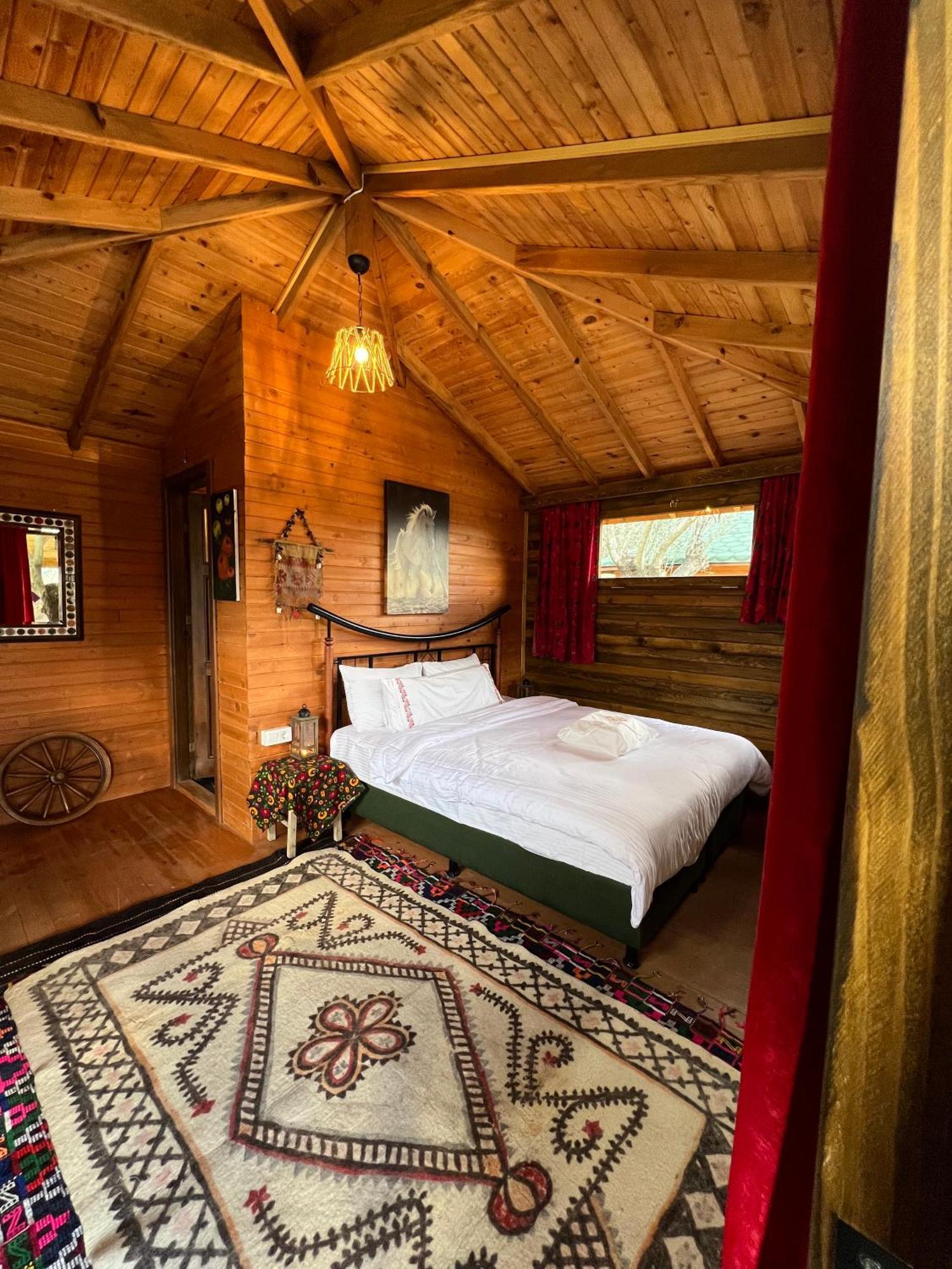 Yiva Kazdaglari Hotel Mehmetalani Екстериор снимка