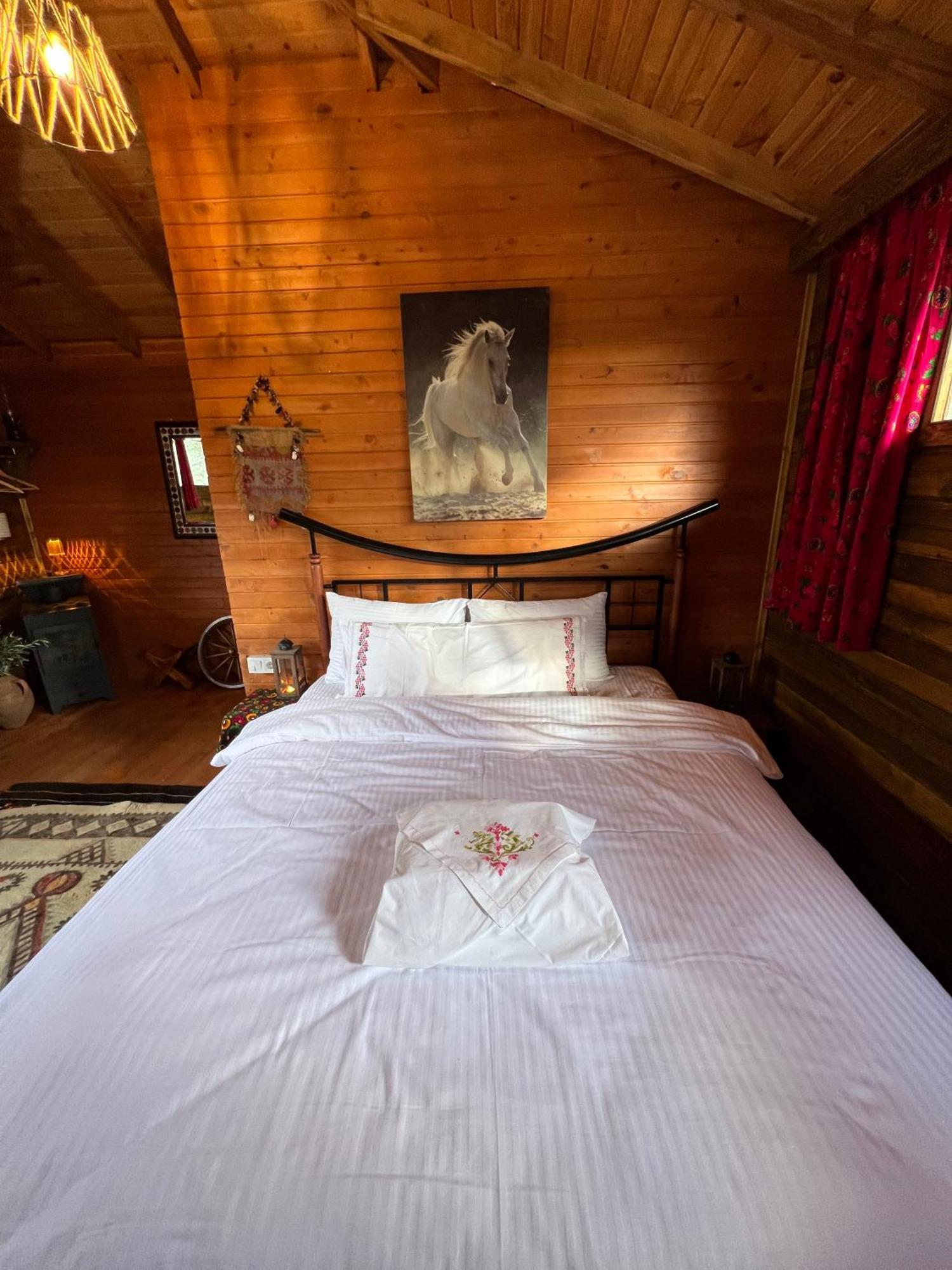 Yiva Kazdaglari Hotel Mehmetalani Екстериор снимка